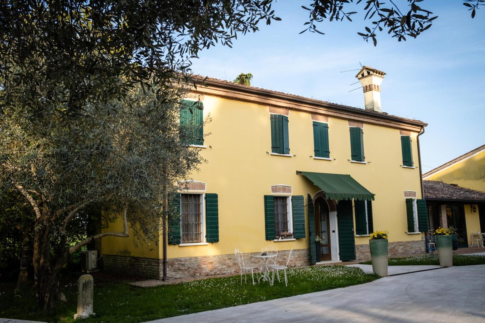 Agriturismo Corte Capiluppia Curtatone Bagian luar foto